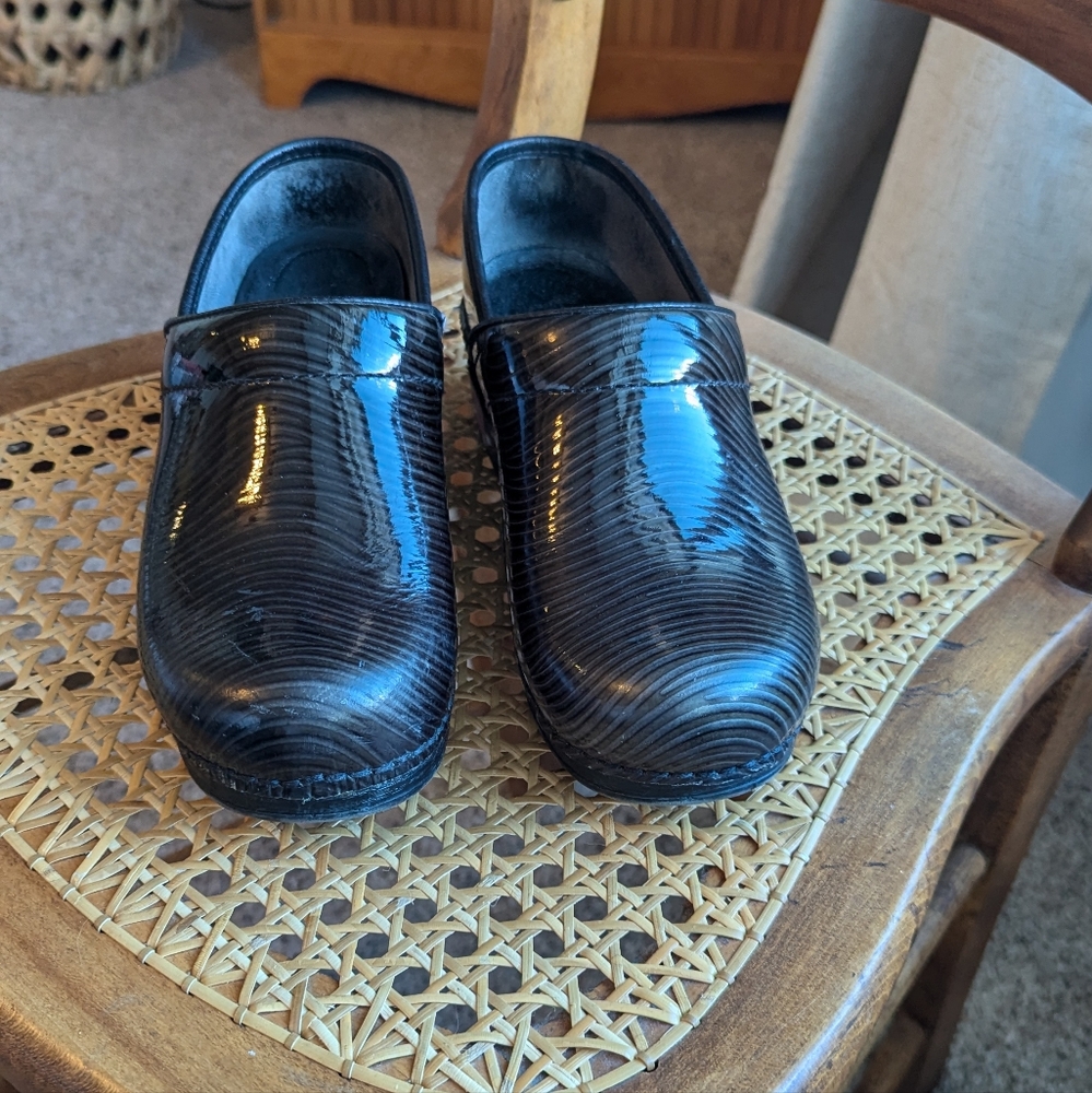 Dansko patent leather, black/gray stripe clogs